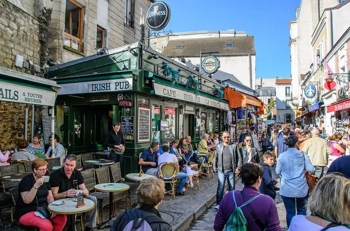 Tourists in Montmartre
