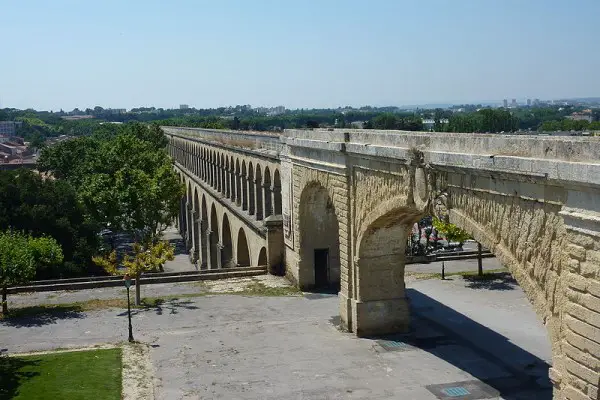 Aqueduct Arceaux