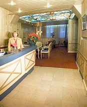 paris hotel montpensier