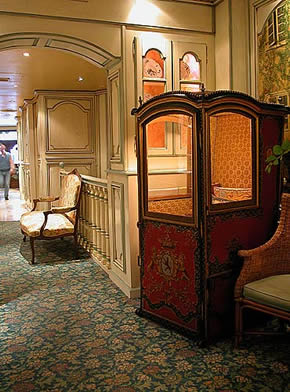 lounge/salon