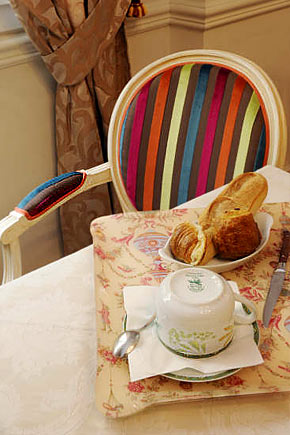 Hotel Chatillon - Petit Dejeuner / Breakfast