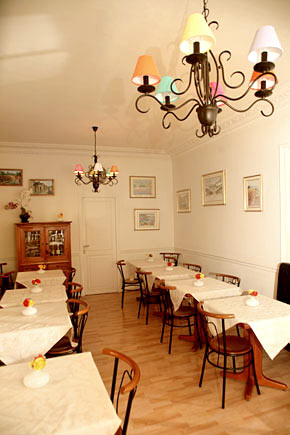 Hotel Chatillon - Salle petit dejeuner / breakfast room