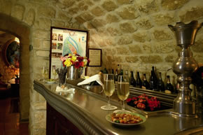 bar