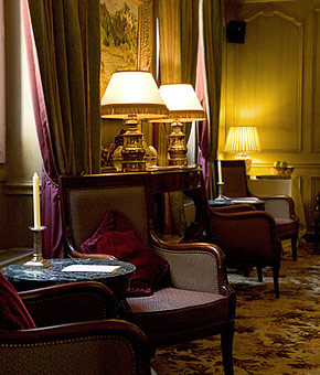 Salon / Lounge