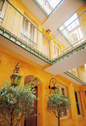 Hotel Eiffel Rive Gauche