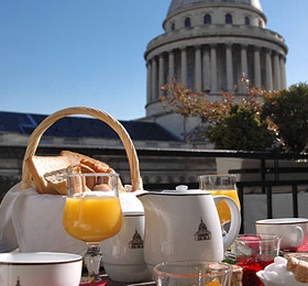 Petit dejeuner / Breakfast