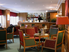bar