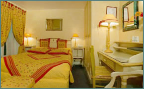 chambre / room