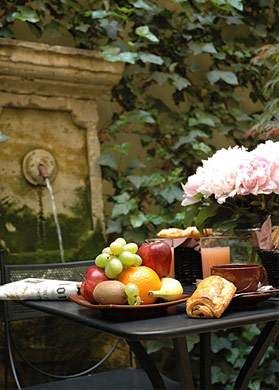 Petit d&eacute;jeuner / Breakfast