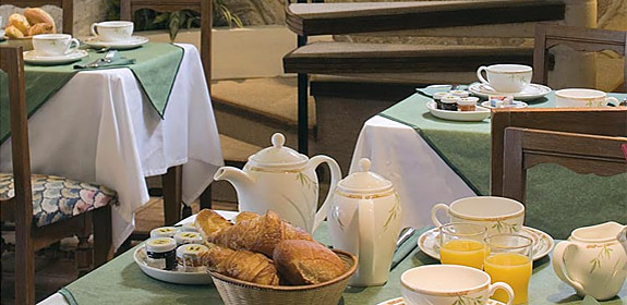 Petit d&eacute;jeuner / Breakfast