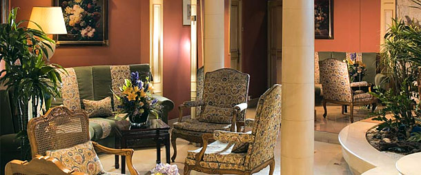 Salon / Lounge