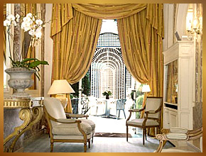 Salon / Lounge