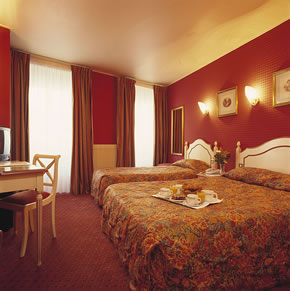 Triple room