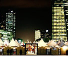 market of parvis de La Défense