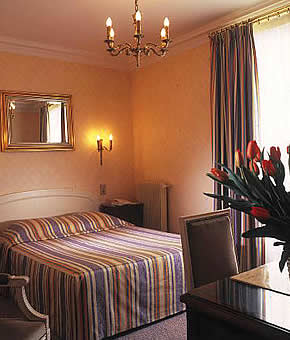 chambre / room