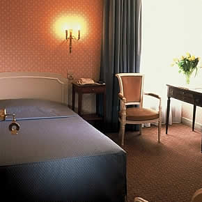 chambre / room
