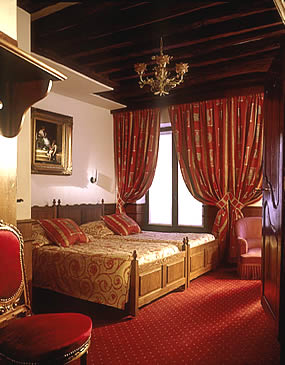 Twin room / chambre twin