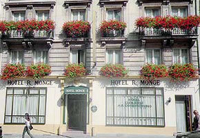 Hotel Monge