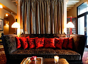 salon / lounge