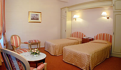 Chambre Twin / Twin Room