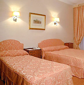 Chambre Twin / Twin Room
