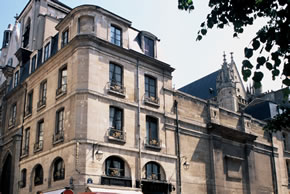 Fa&ccedil;ade