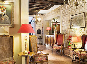 Salon / Lounge