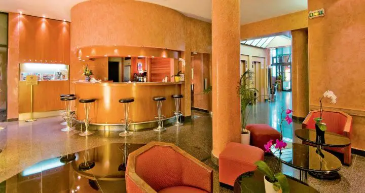 Hotel Opera Cadet Parigi Hotel Opera Cadet Parigi