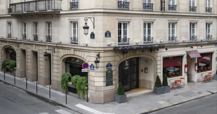 Hôtel Royal Saint Honoré 10