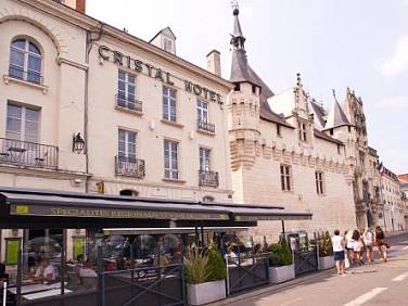 Cristal Hôtel Restaurant