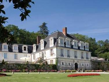Château de Beaulieu et Magnolia Spa The Originals Relais (Relais du Silence)