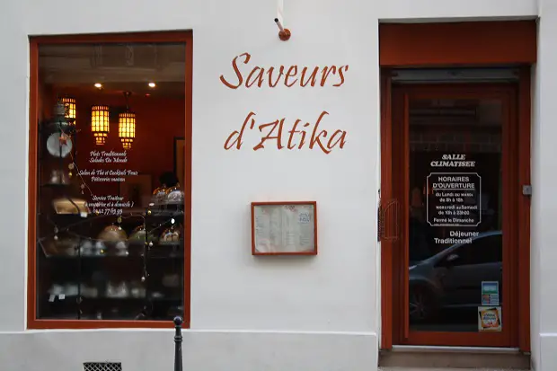 saveurs d'atika shopfront