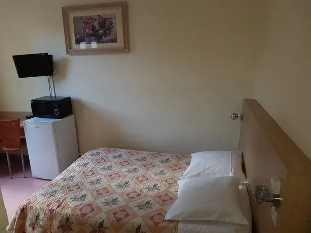 Au Royal Mad Room