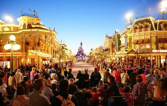 Disneyland Paris' Parade