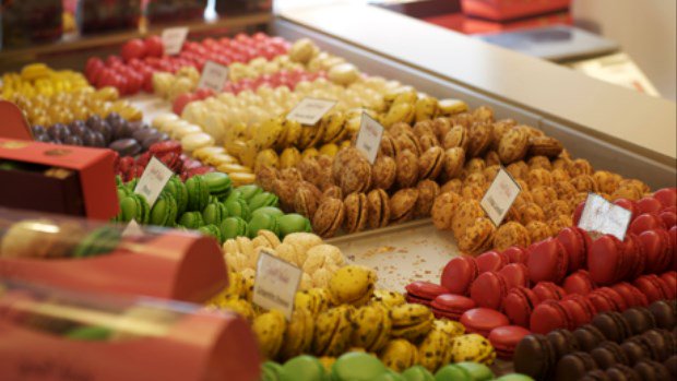 Gérard Mulot Macaroon