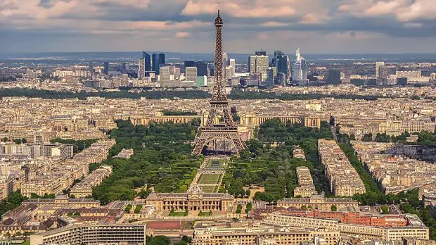 View Paris Eiffel Tower