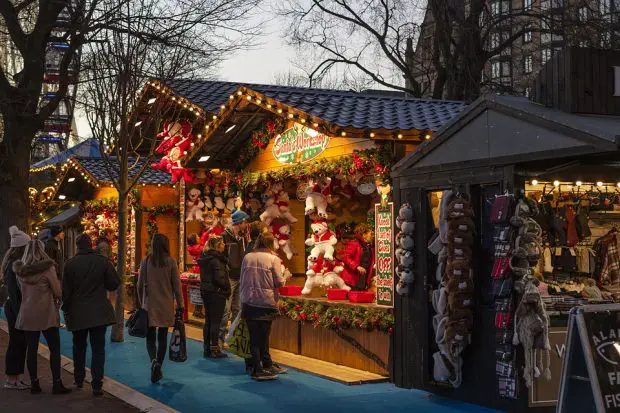 Christmas market in Paris