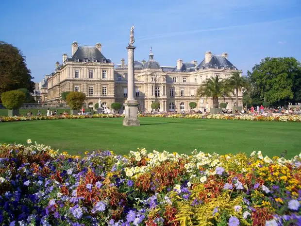 Luxebourg garden