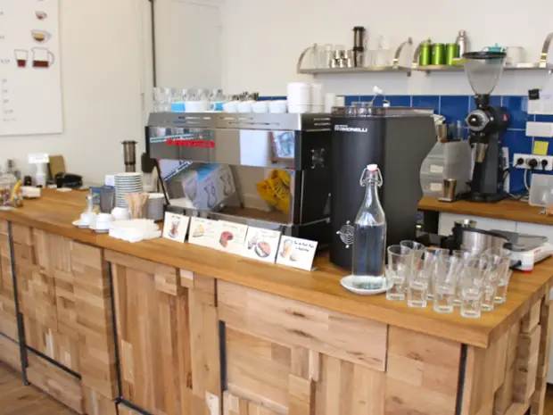 hexagone café