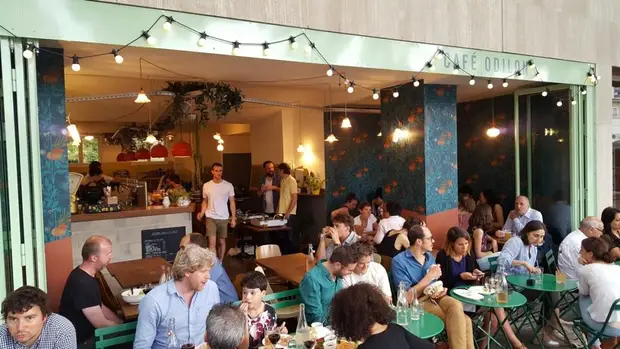 Odillon Café Bar Paris Sport