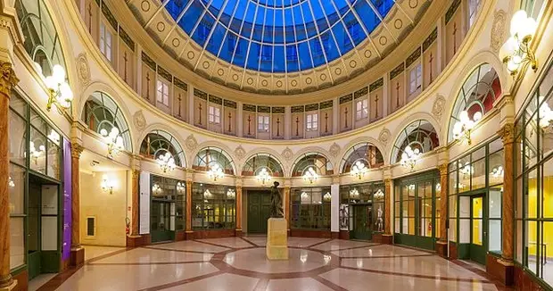 Galerie Colbert's rotunda