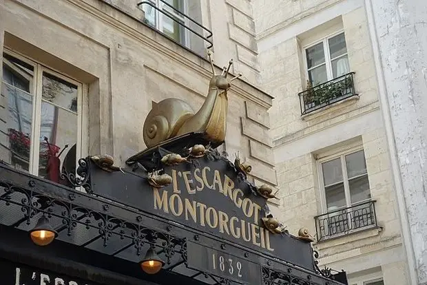 façade de l'escargot de Montorgueil
