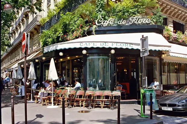 Cafe de Flore restaurant 