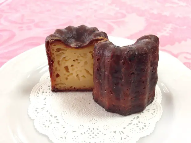 a Canelé