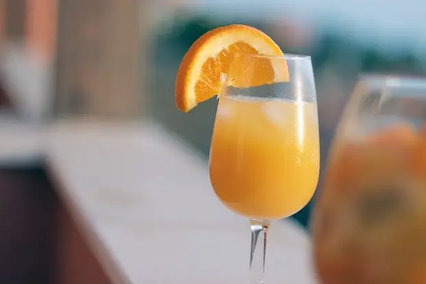 Mimosa drink