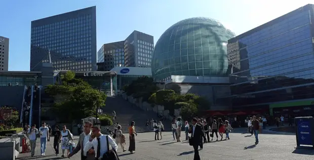 liberty tour la defense