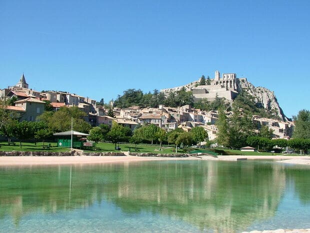 The beach of Sisteron