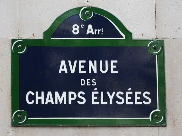 Avenue des Champs Elysées