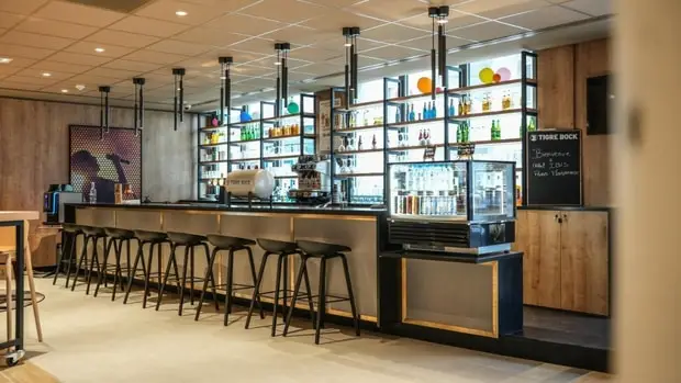 bar ibis montparnasse