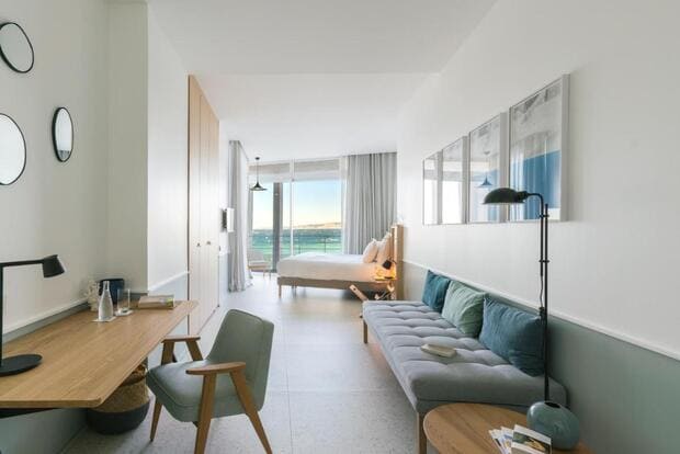 Les bords de mer room